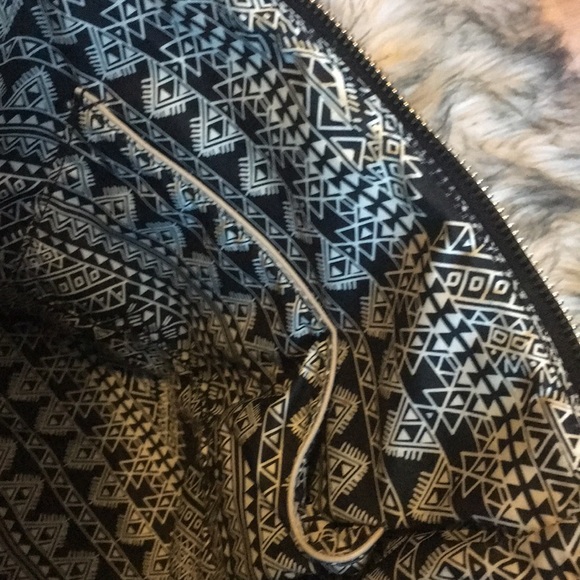 BOSTON, MA | Zip Top Bag - Picture 4 of 16